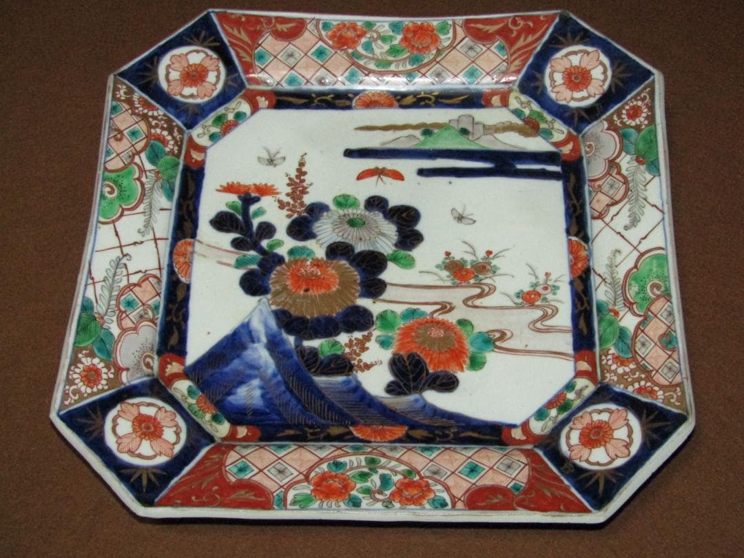 【色絵　山水・菊図　角皿　径３１．５ｃｍ】古伊万里