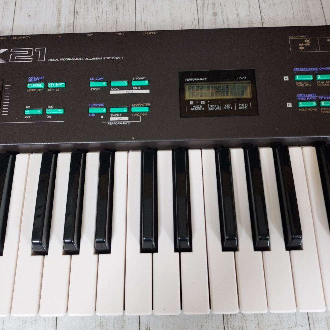 YAMAHA　DX21
