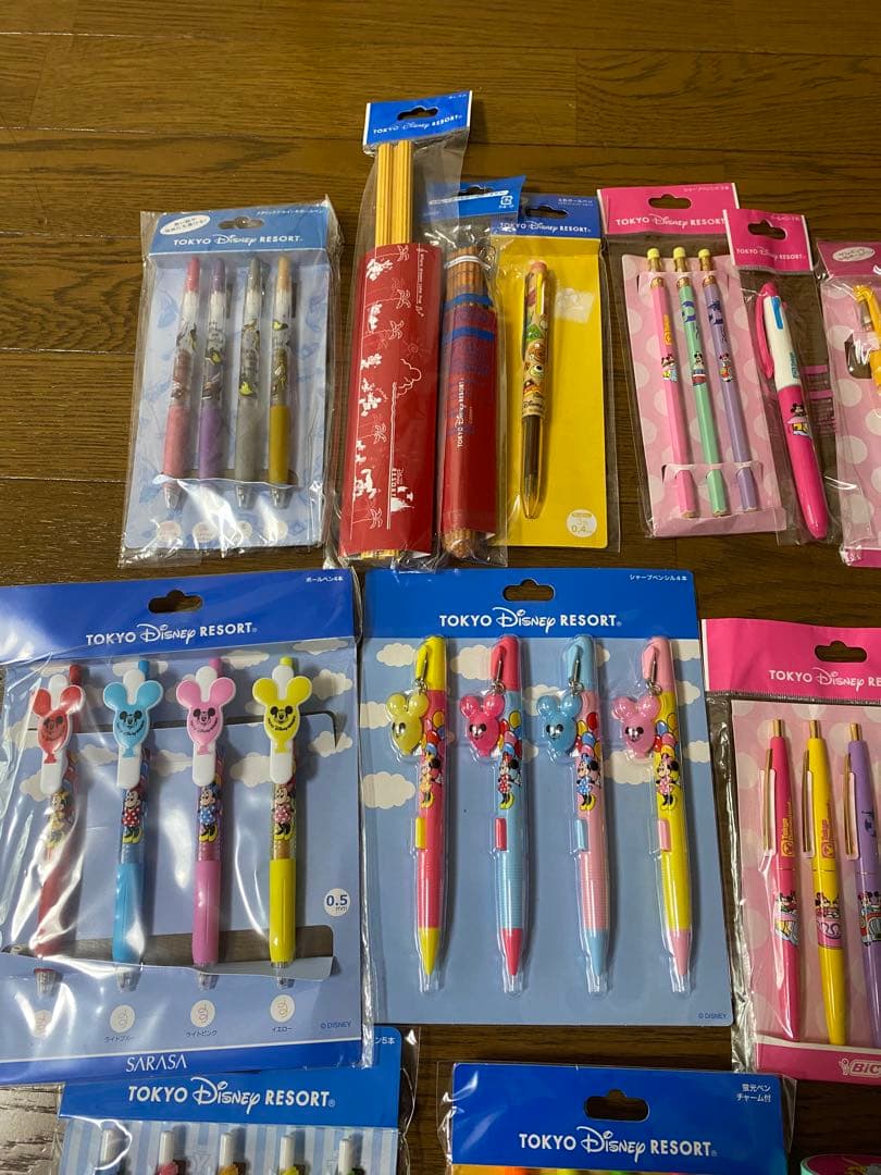 ディズニーリゾート限定　ボールペン　シャーペン　カラーペン　セット　新品