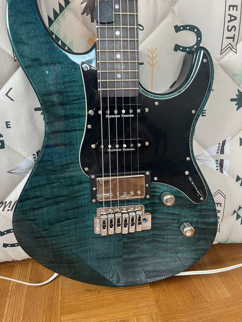 ギター YAMAHA PACIFICA 612 THR10ii