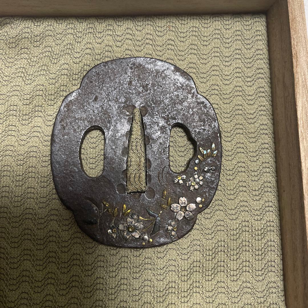 鐔