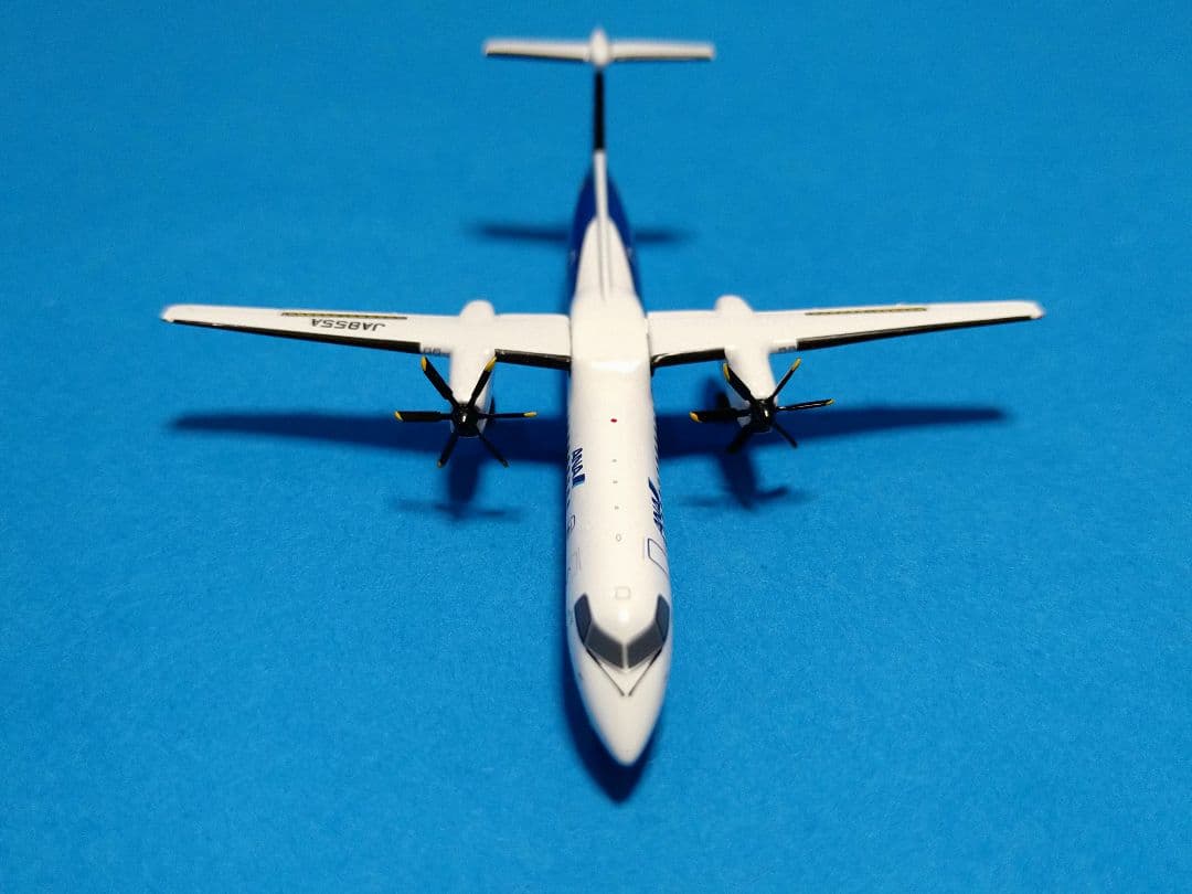 ANA全日空　DHC-8-402Q Dash 8 JA855A 1/400