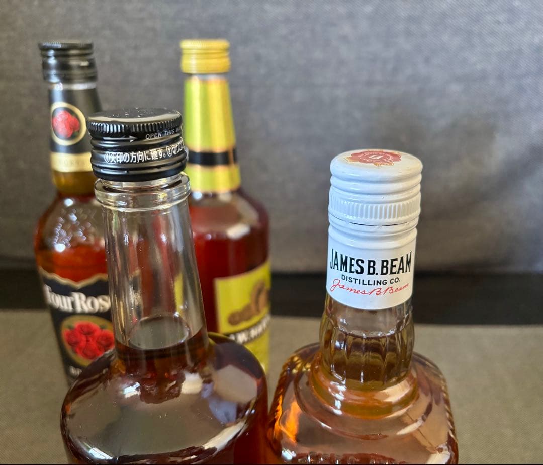 i.w.ハーパー　フォアローゼスなど　バーボンウイスキー古酒　4本セット　未開封