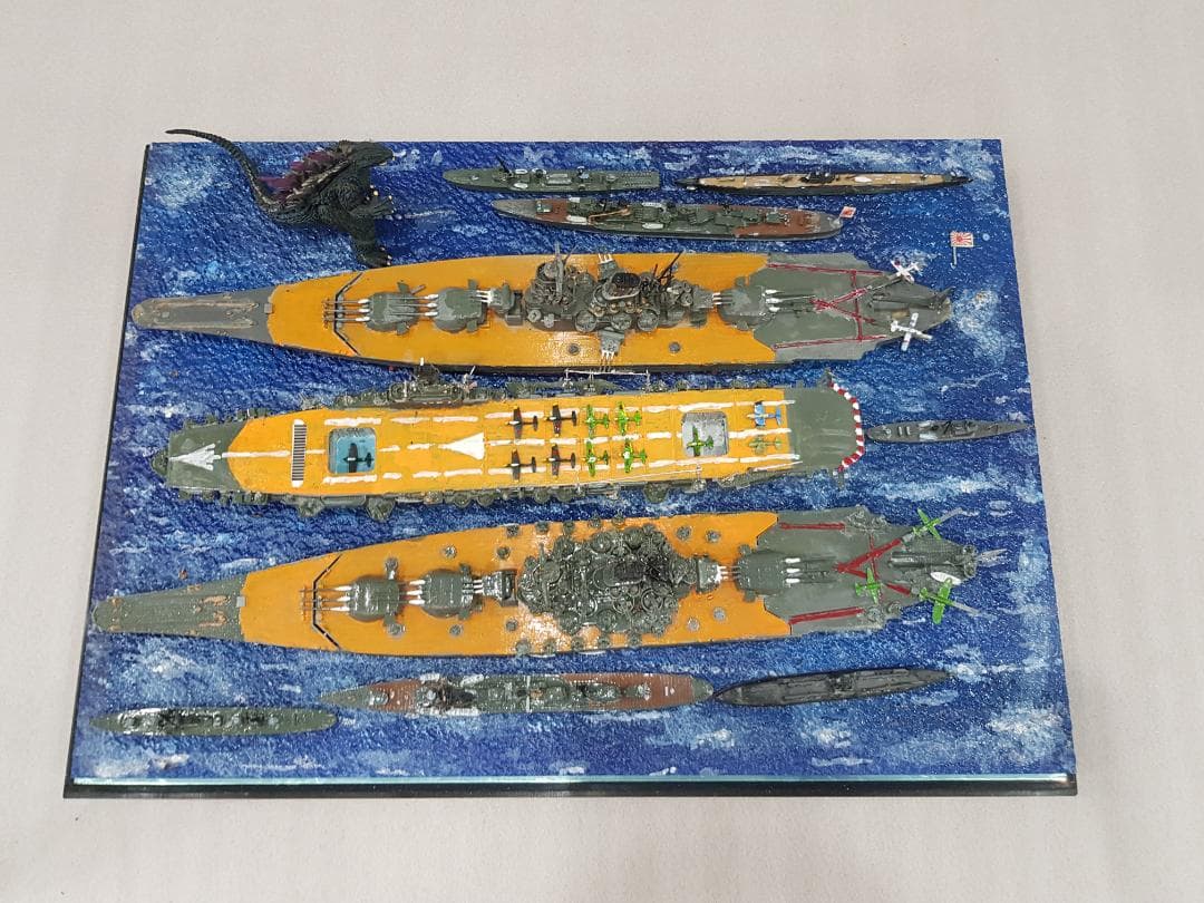 艦船ジオラマ模型 ゴジラ付き 戦艦・空母・駆逐艦 コレクション [20]