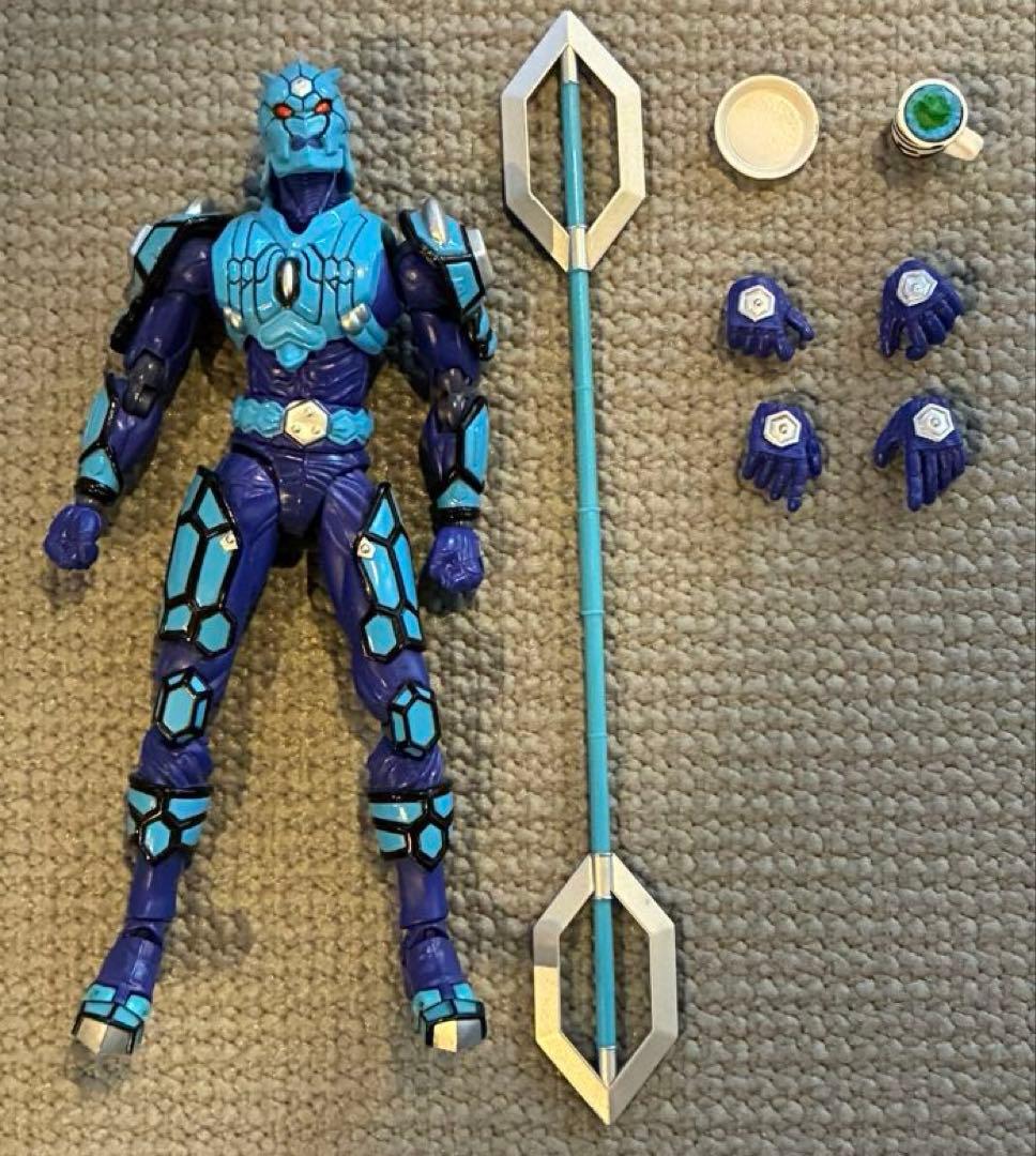 かな　 フィギュアーツ、装着変身　電王セット