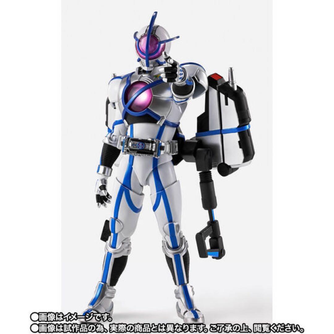 S.H.Figuarts（真骨彫製法） 仮面ライダーサイガ　フィギュアーツ