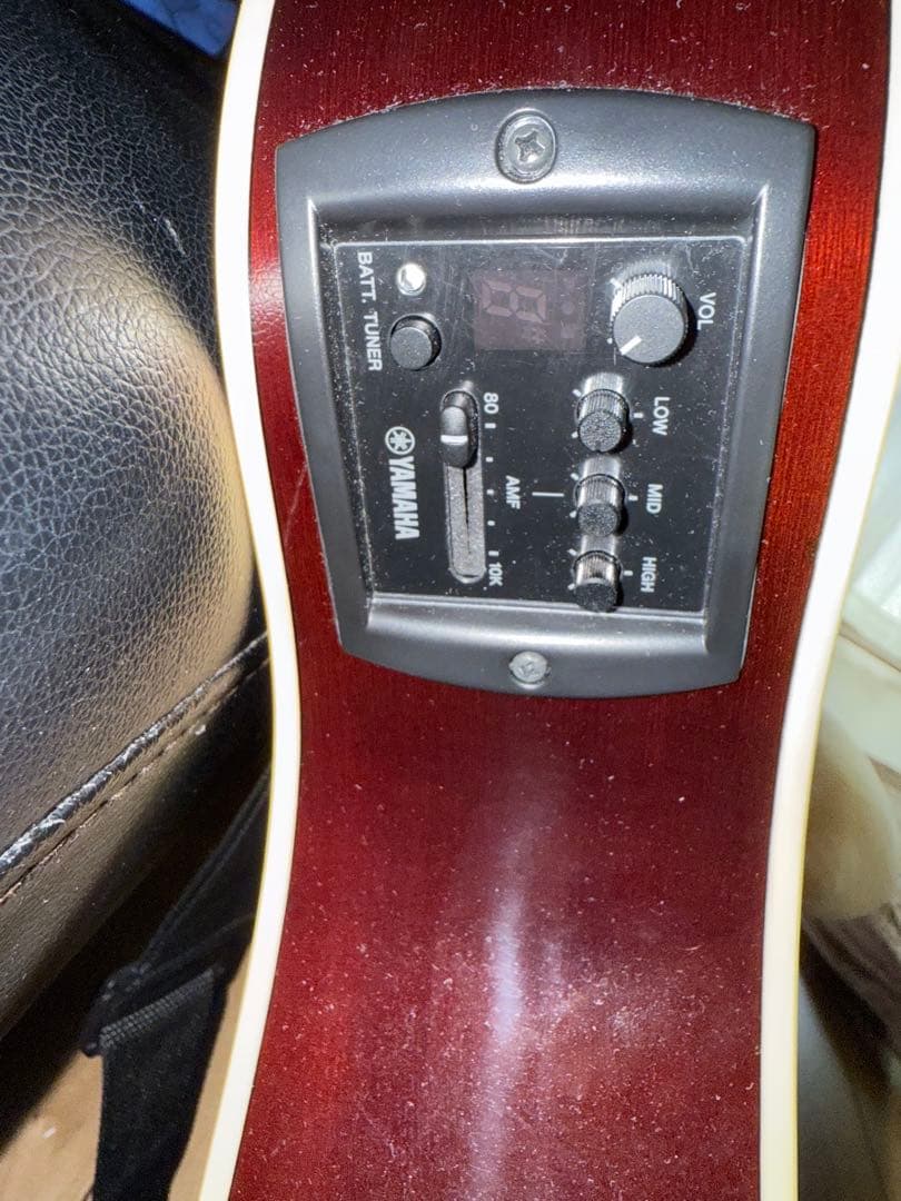 Yamaha APX600 アコースティックギター
