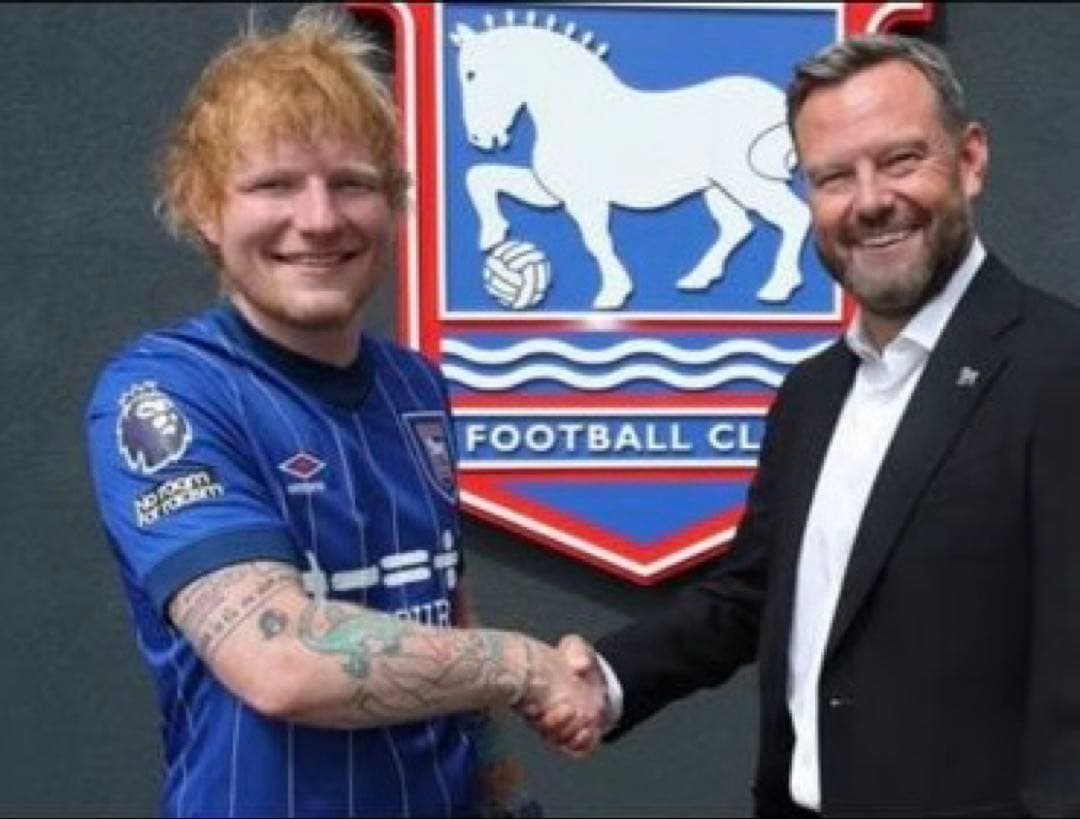 【新品・レア品】Ed Sheeran イプスウィッチ・タウンFC ユニ サイズＭ