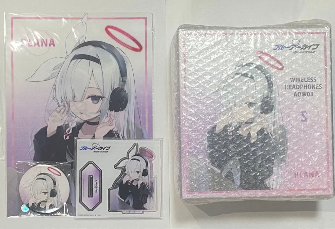 ブルーアーカイブ　プラナ　ヘッドホン　アクリルスタンド　缶バッジ　クリアファイル