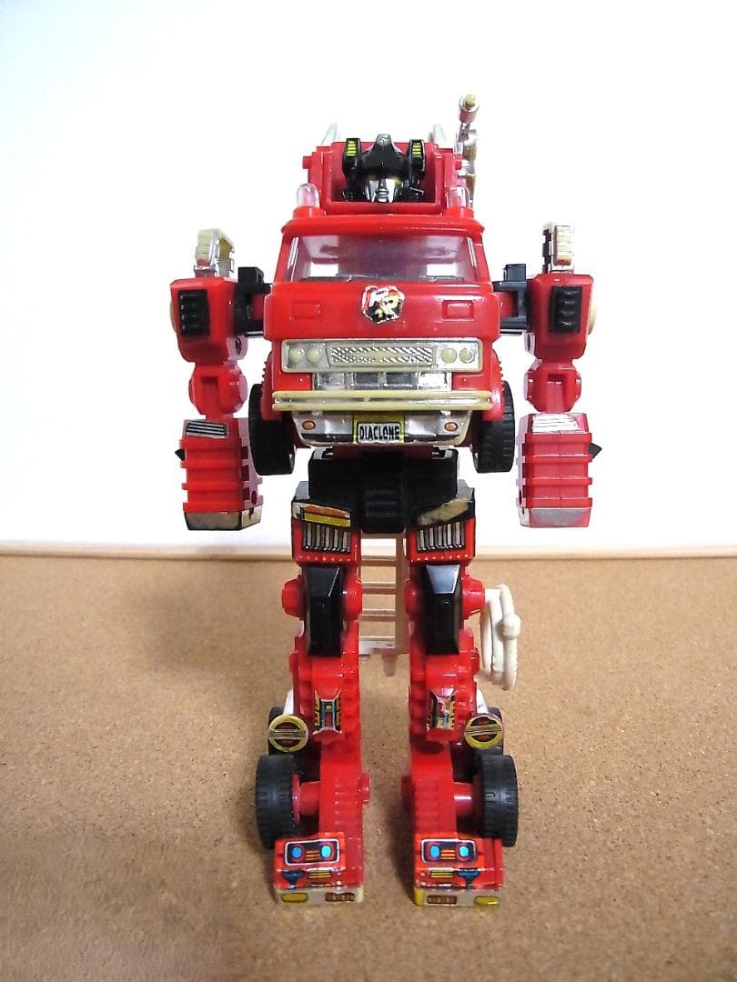 ジャンク　ダイアクロン　当時もの　カーロボット　消防自動車
