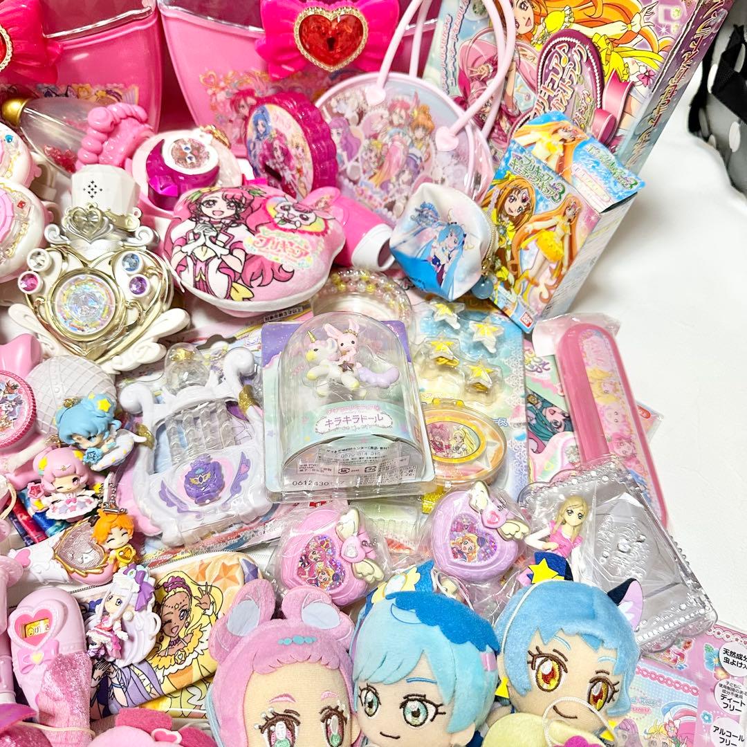 大量 プリキュアなど キャラクターグッズ ぬいぐるみ おもちゃ まとめ売り