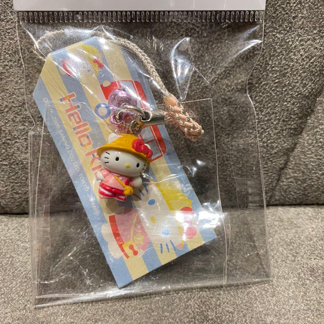 ご当地キティ 根付け 幼稚園バージョン2005年製