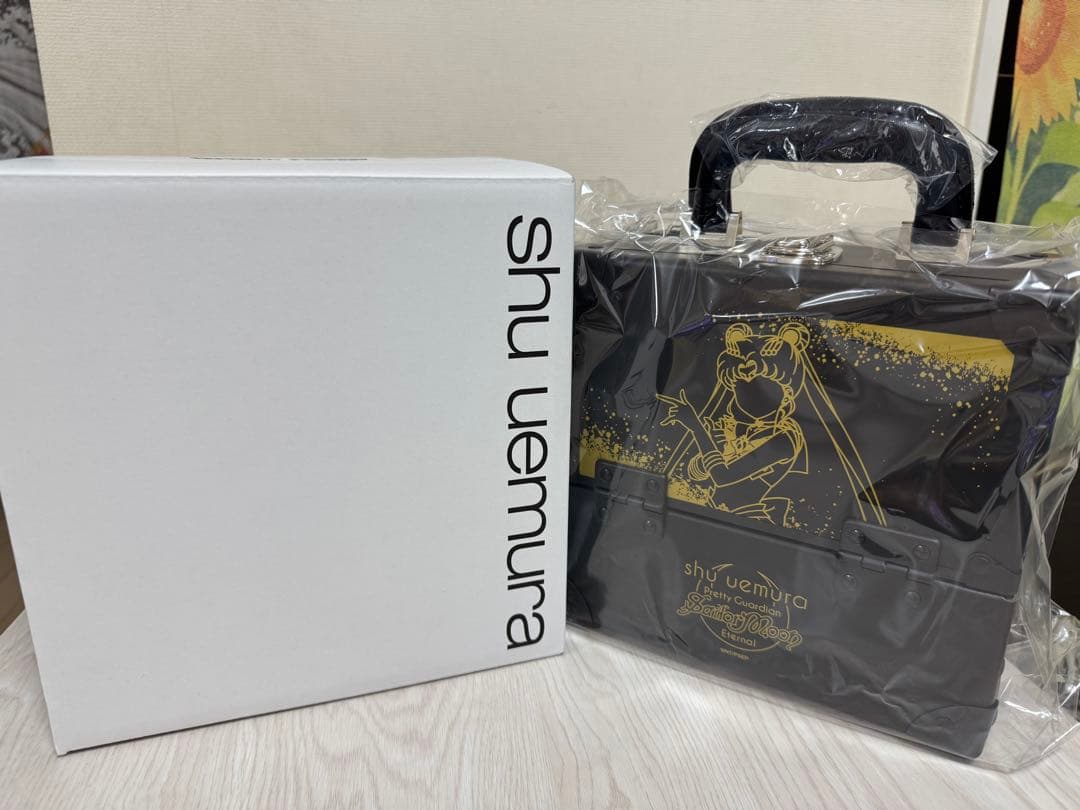✨美品✨shu uemura 美少女戦士セーラームーン メイクアップケース