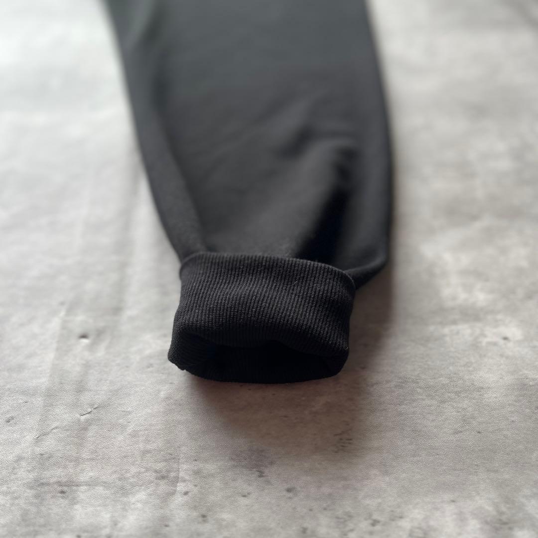 【美品】ダイワピア39 TECH SWEAT HOODIE 黒 L タグ付き