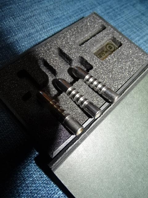 未使用品　世界初超硬合金（ハードメタル）　希少　 ダーツ　バレル 　スプリード