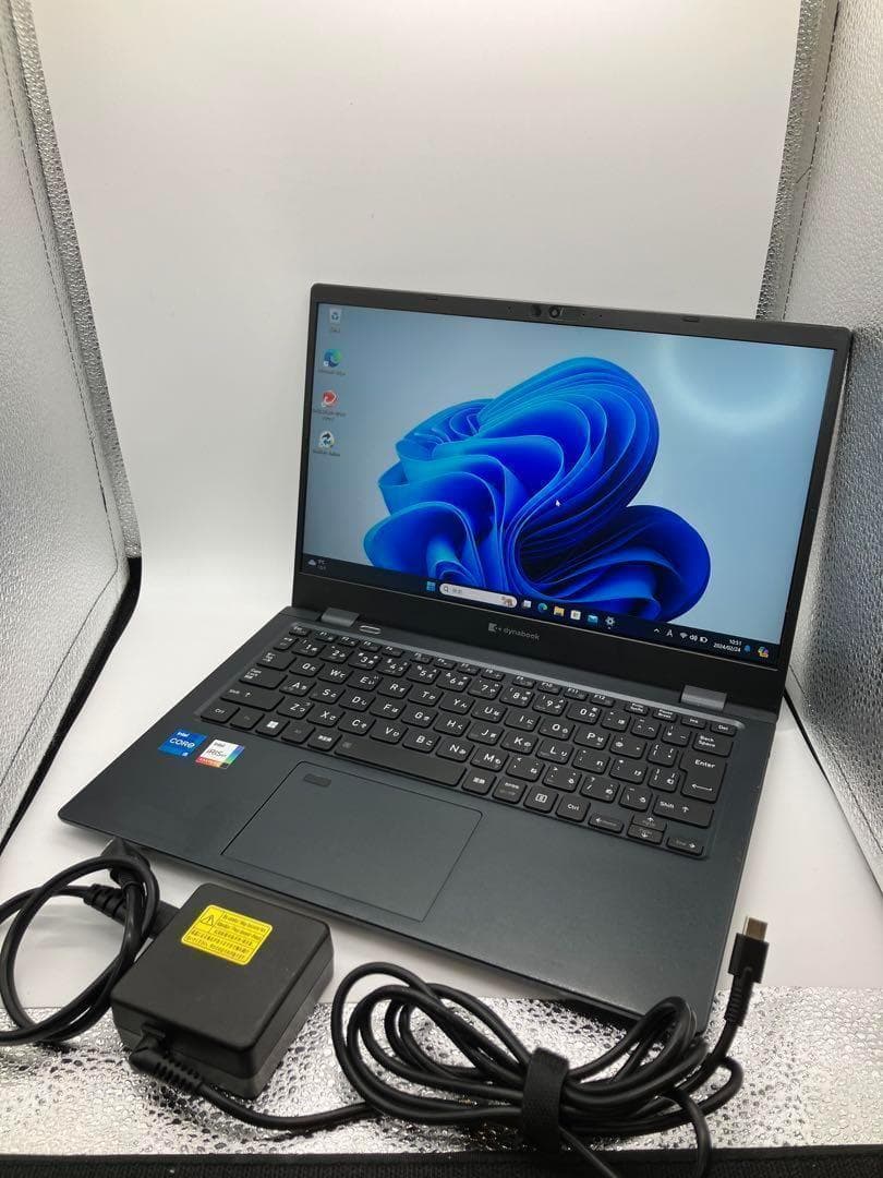 美品 超軽量 Dynabook 最上位 11世代 i5 16GB 新品SSD