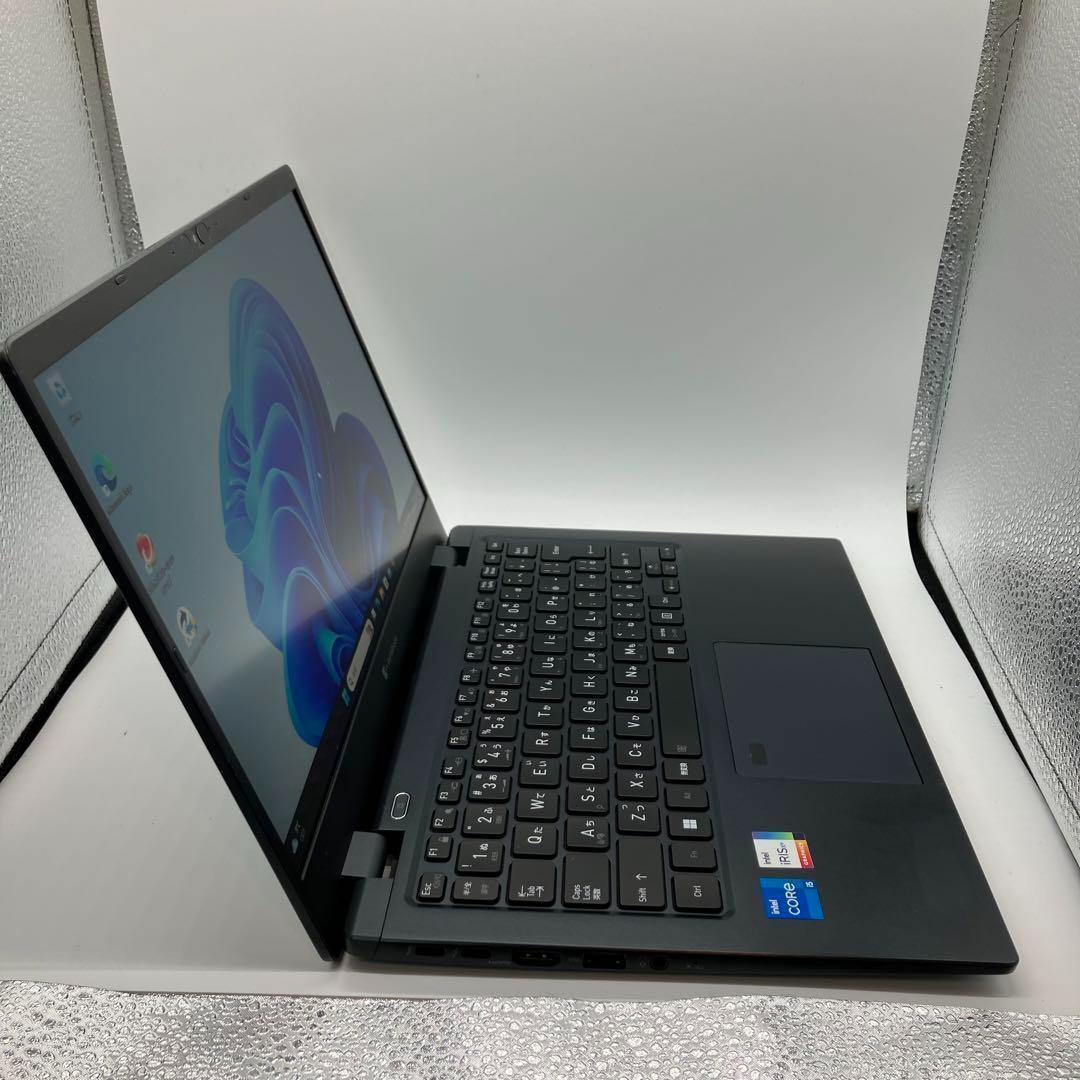 美品 超軽量 Dynabook 最上位 11世代 i5 16GB 新品SSD