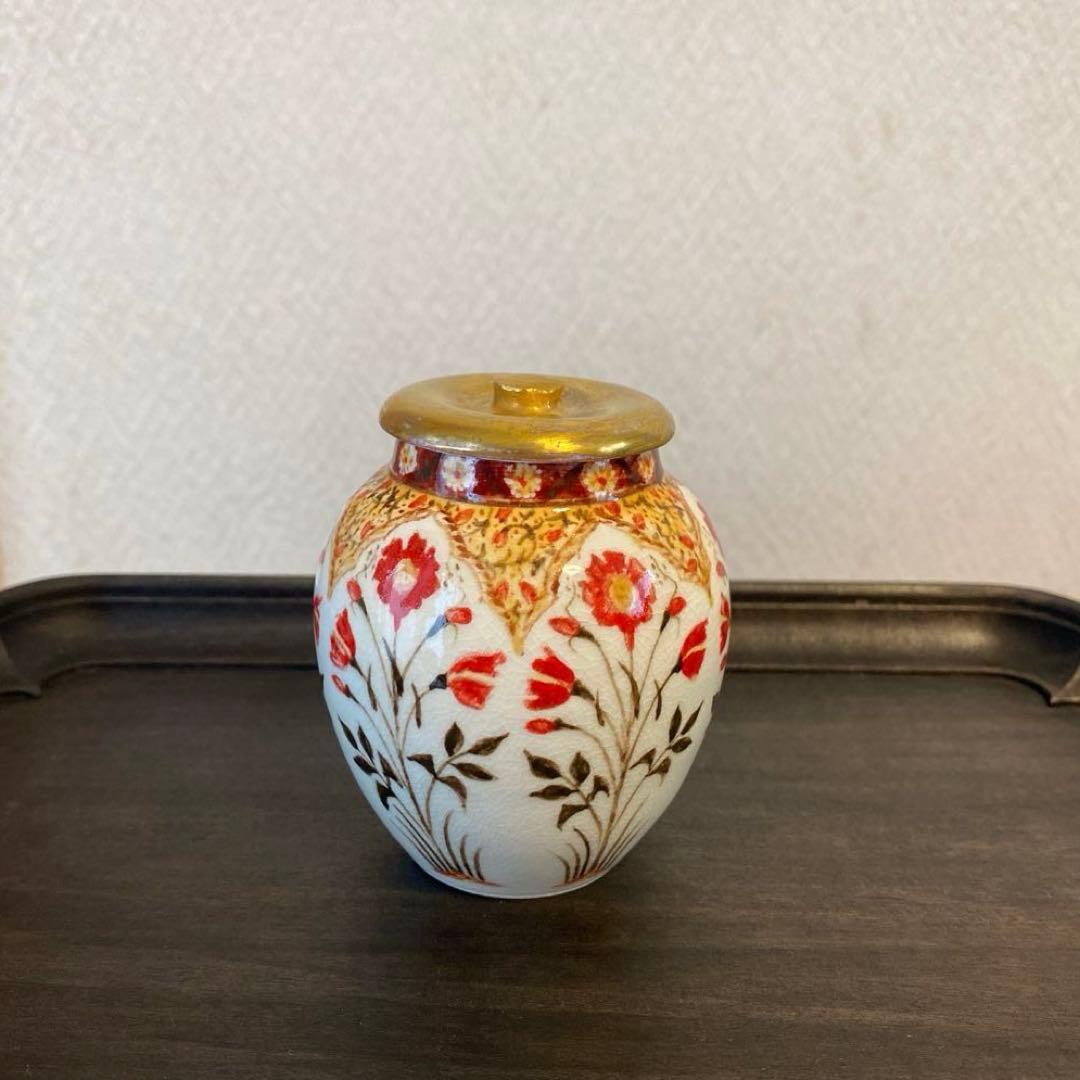 升たかさん　ケシの小壺　蓋物　茶器　金の蓋