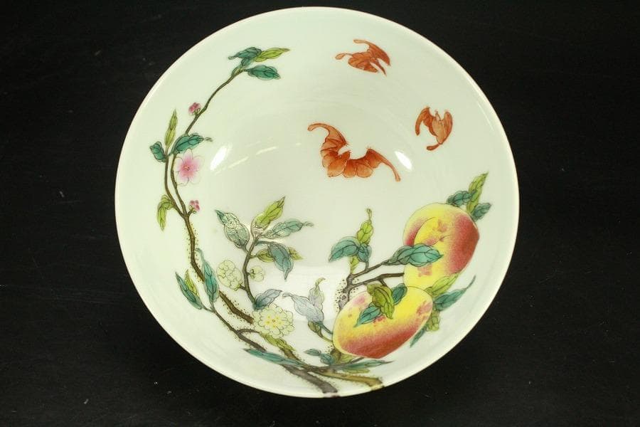 中国美術 色絵 桃蝙蝠 碗(A798)