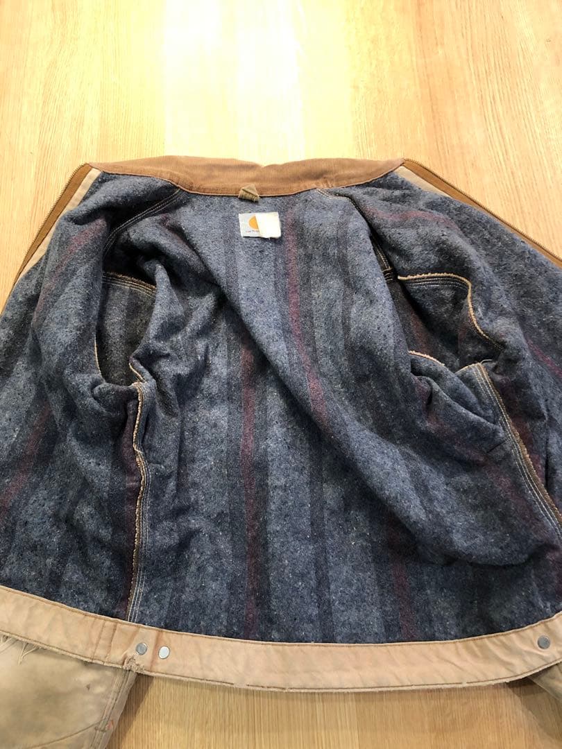 Carhartt 古着