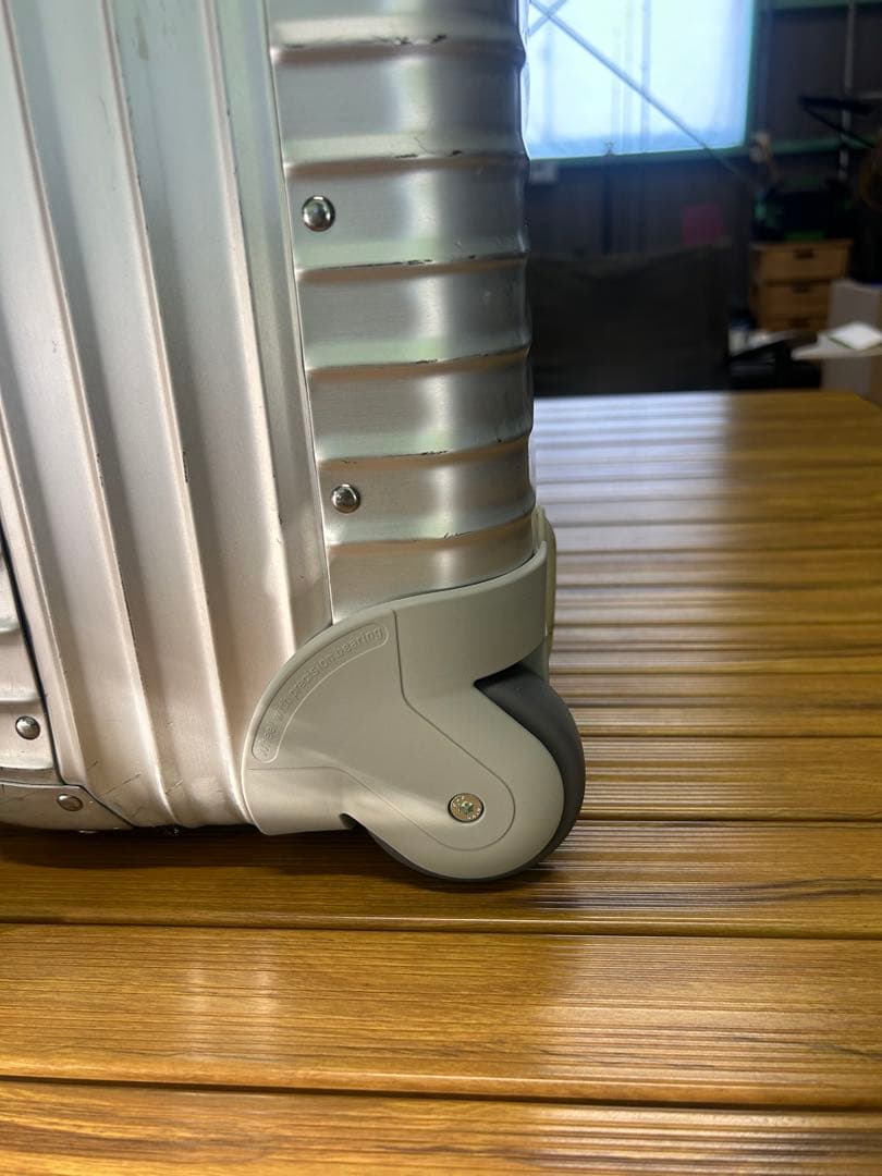 RIMOWA リモワ パイロットトロリー　TOPAS アルミ