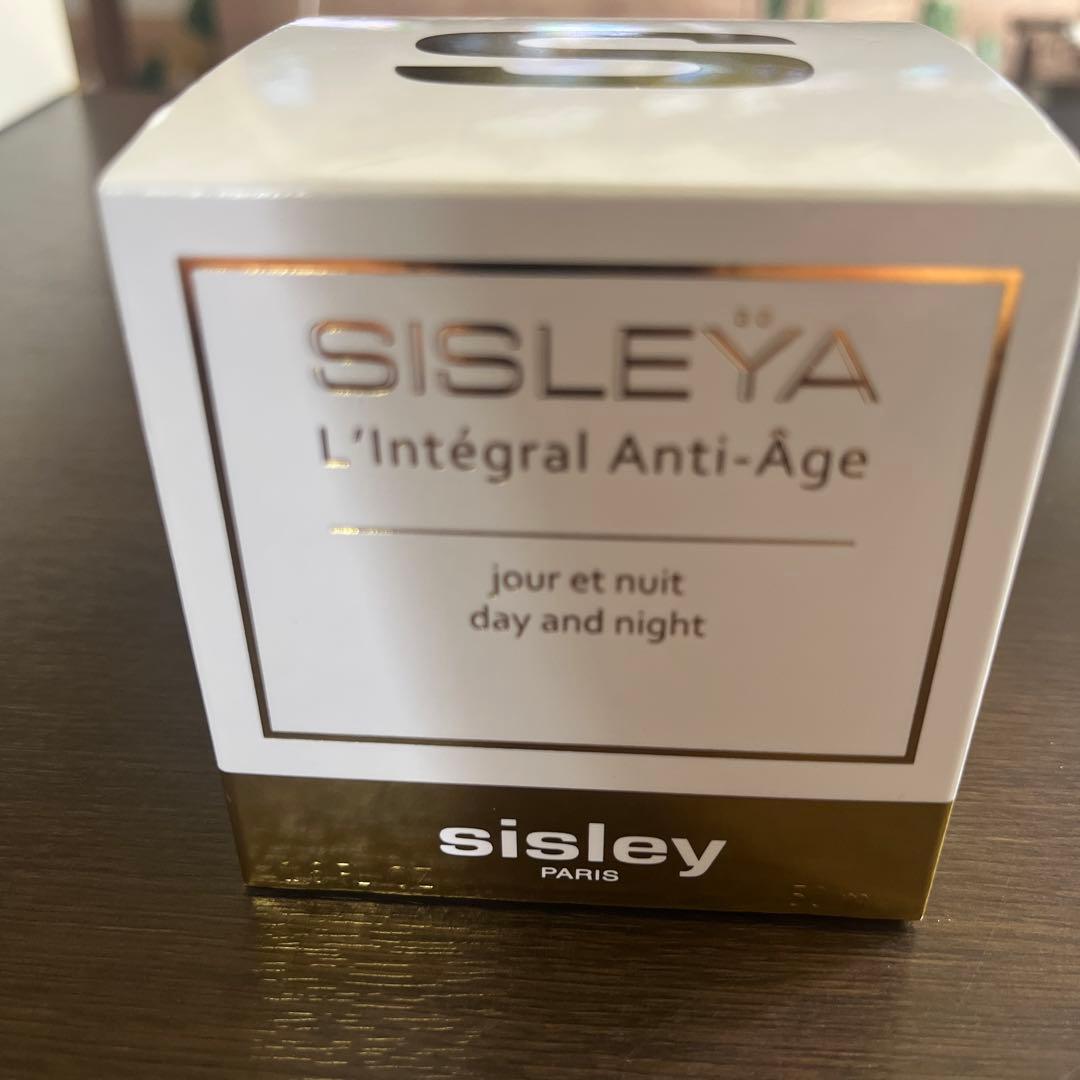 美容液 Sisley