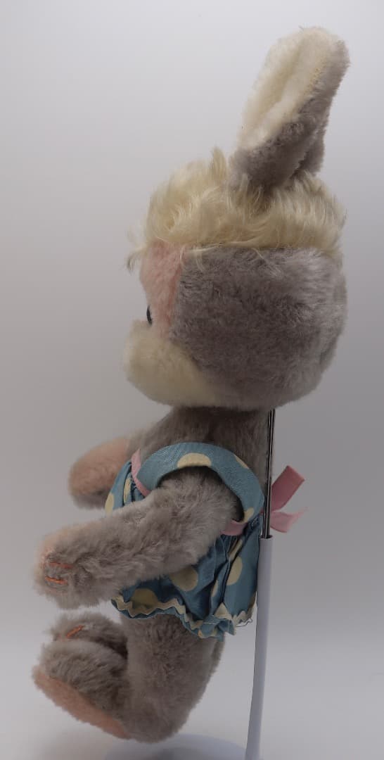 シュコー・ビゴベロ 女の子のウサギのぬいぐるみ 33cm ビンテージ品
