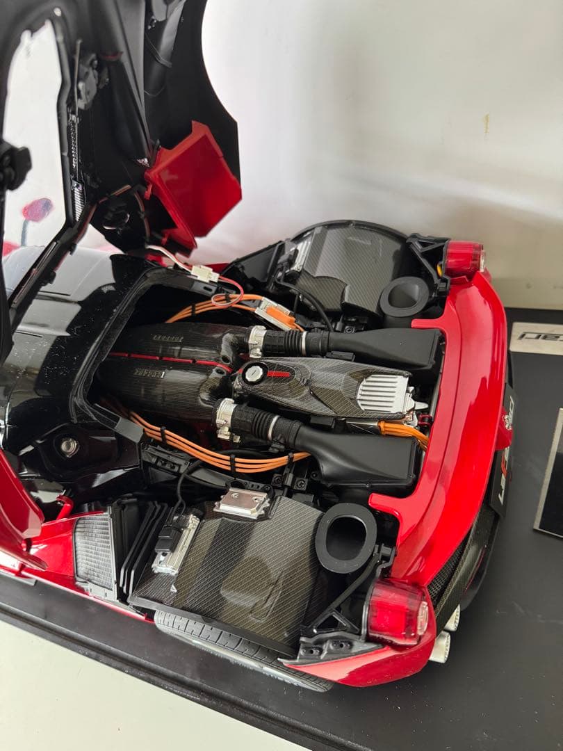 アシェット LaFerrariリモコン付きケース付 付属品付