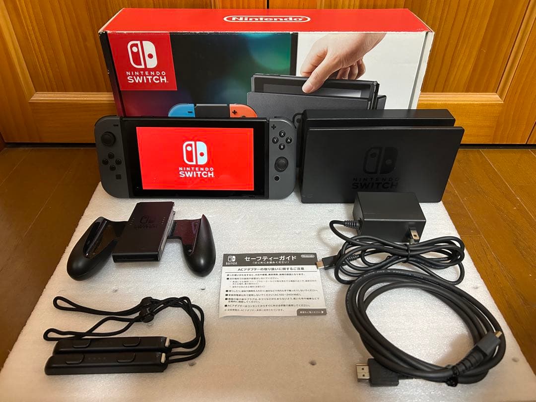 Nintendo Switch ニンテンドースイッチ バッテリー強化版　程度良好