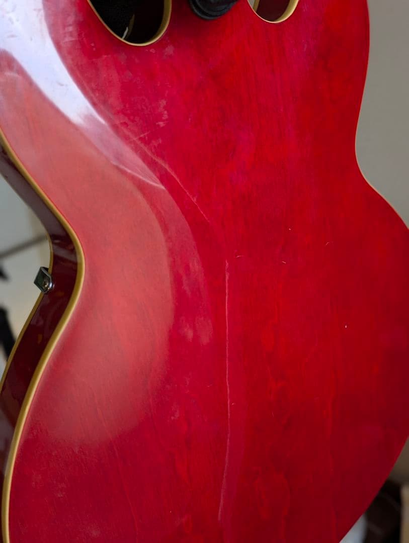 Epiphone ES-335 レッド　純正ハードケース付