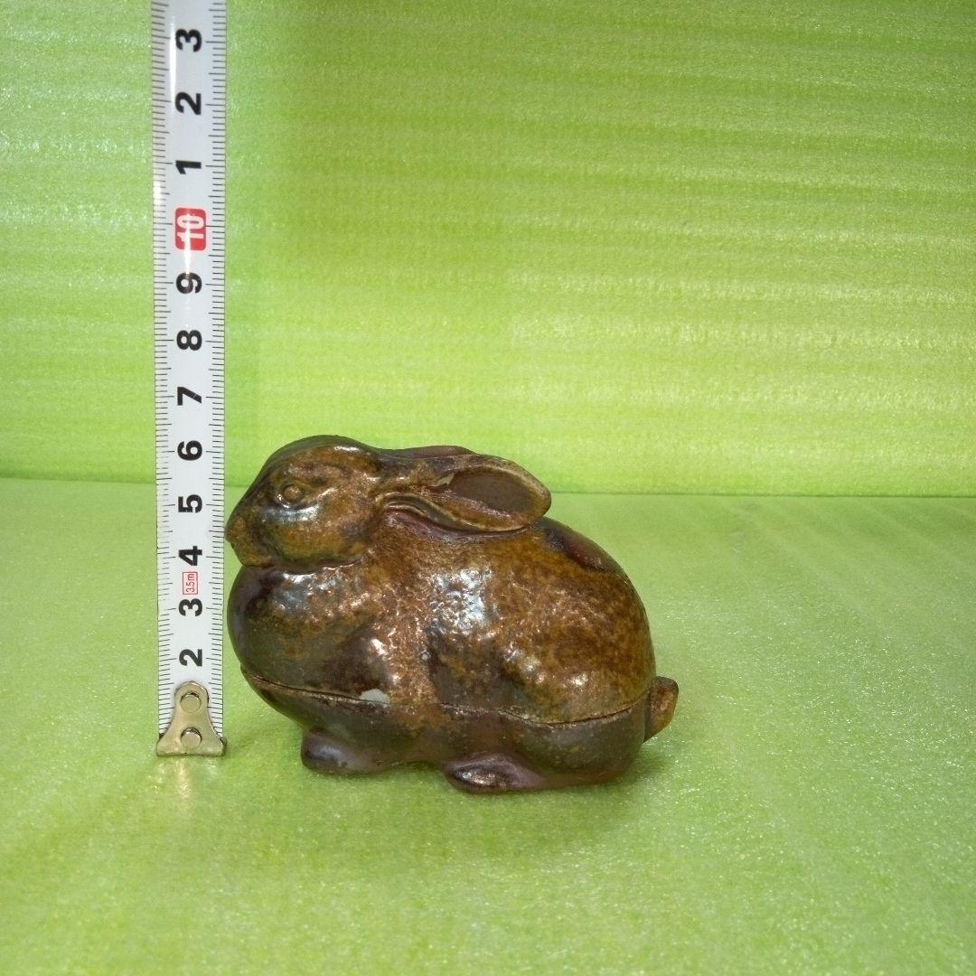 ウサギ型香合　アンティーク　レトロ　茶色　うさぎ　ラビット　リアル　陶器製？