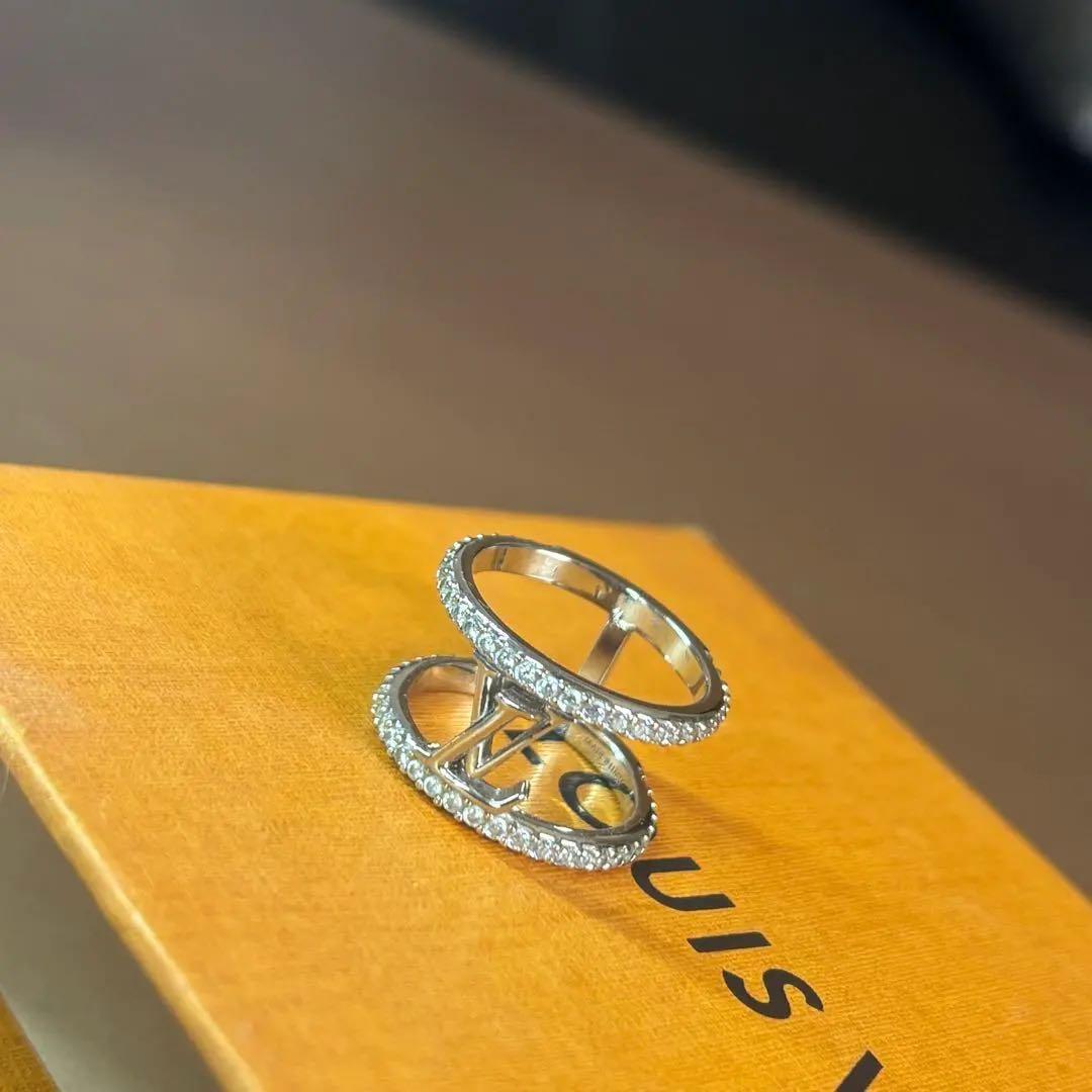 Louis Vuitton リング・LV アイコニック ストラス シルバーリング