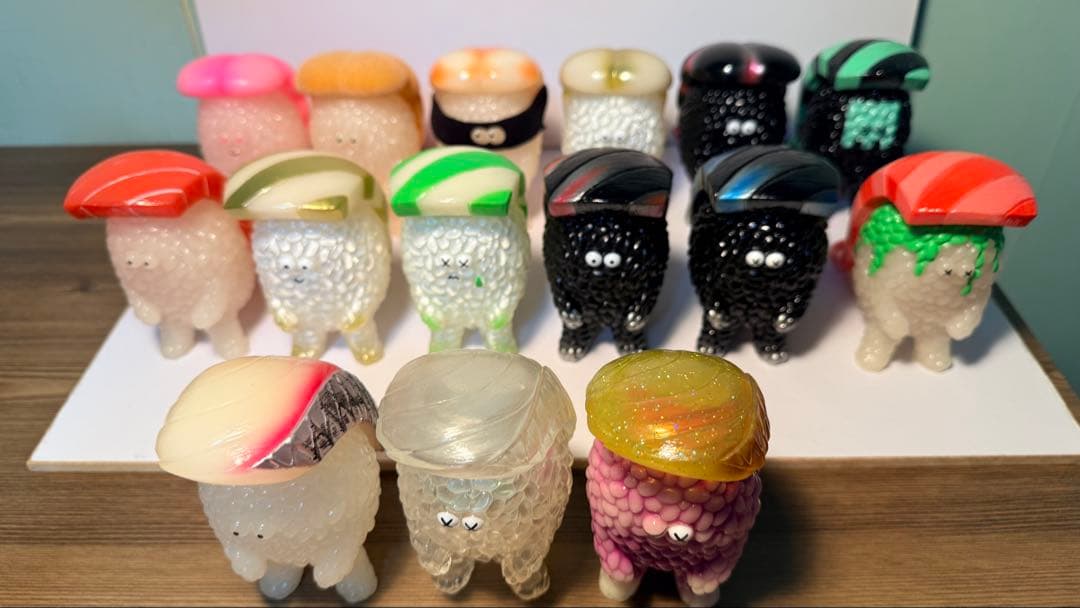 SUSHI-LA スシエルエー15体、レジンキット1体セット