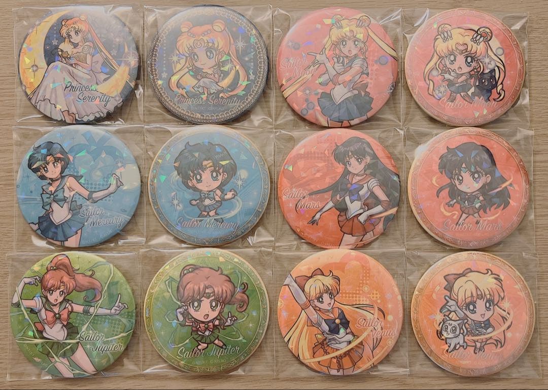 セーラームーン モンスト ホログラム 缶バッジ コンプリート
