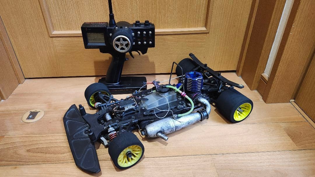 サーパント ベクター エンジンラジコンカー ハチイチ 中古 プロポ メカ付き