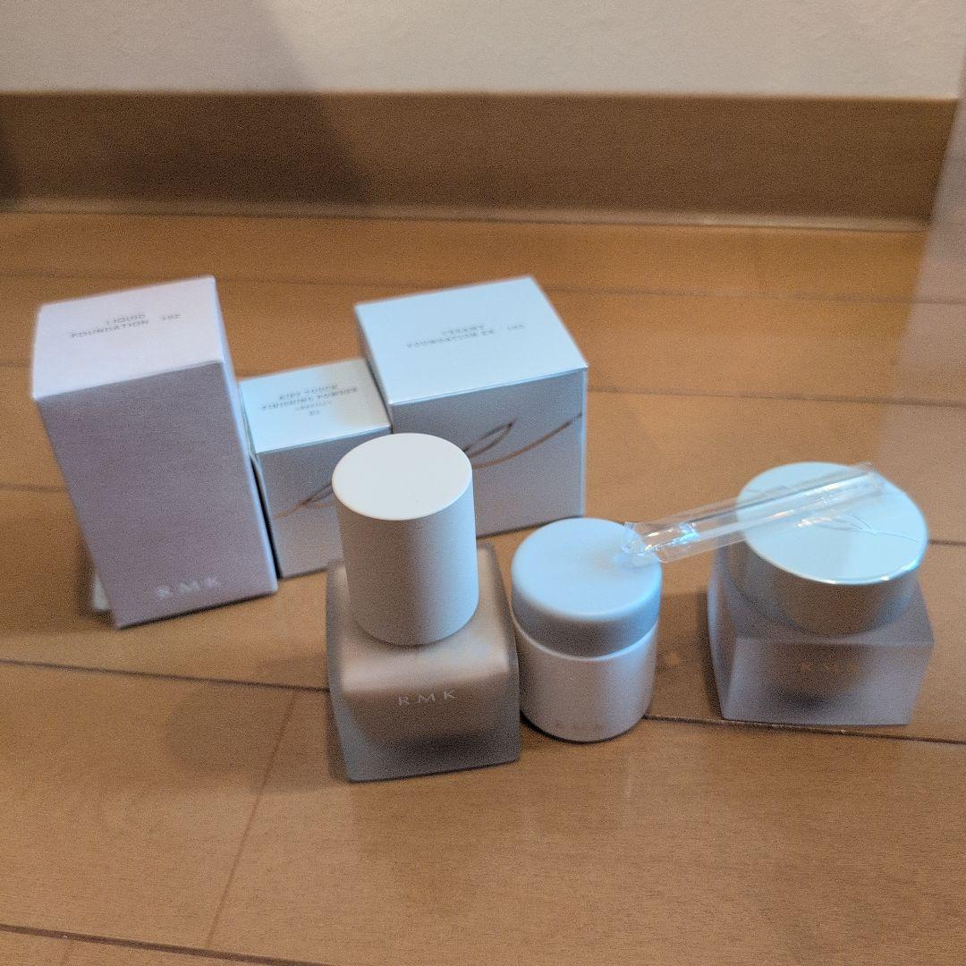 RMK リキッドファンデーション 102 SPF14・PA+
