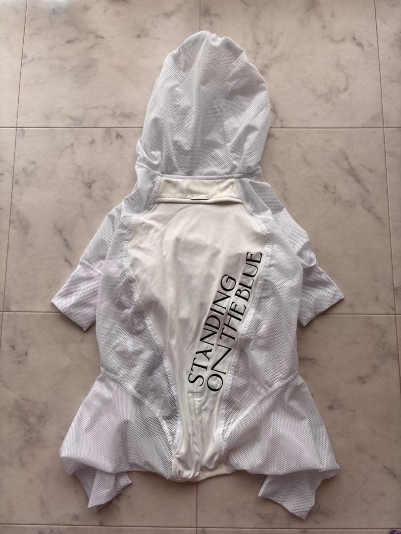 スタンディングオンザブルー　犬服　ロンパース　オールインワン