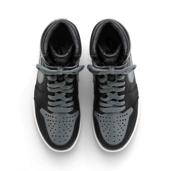 スニーカー”NIKE AIR JORDAN 1”プラモデルキット