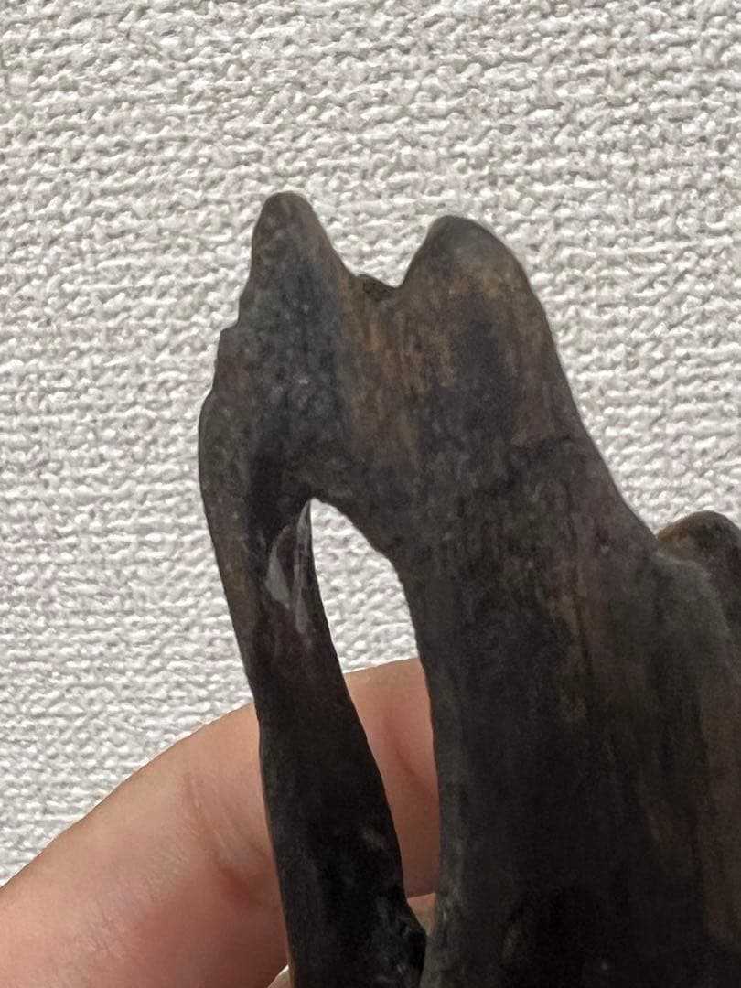 木製虫の置物