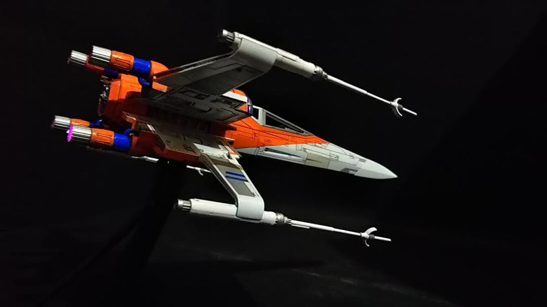 電飾改　1/72 Xウイング・ファイター ポー専用機　完成品