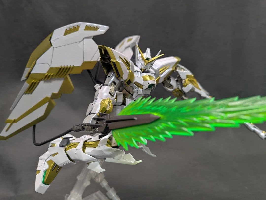 新機動戦記ガンダムW MGエピオン　クロスコントラストカラー（レプリカ）