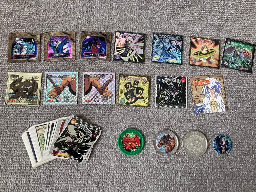 H*e様 遊戯王　カード　シール　等多数