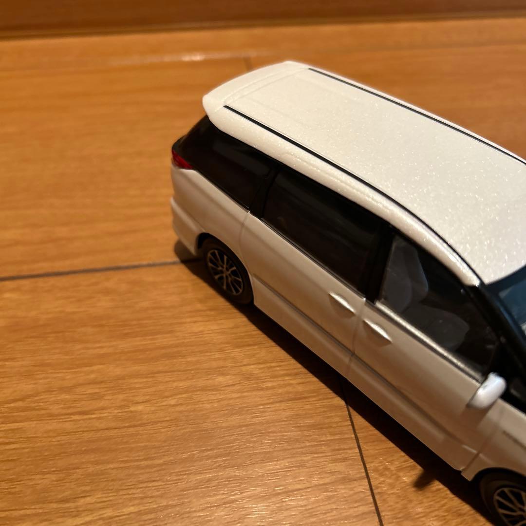 1/30 トヨタ エスティマ ハイブリッド 非売品 カラーサンプル ミニカー