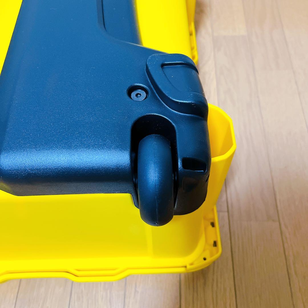 新品 NANUK (ナヌーク) 950 イエロー 防水・耐衝撃キャリーケース