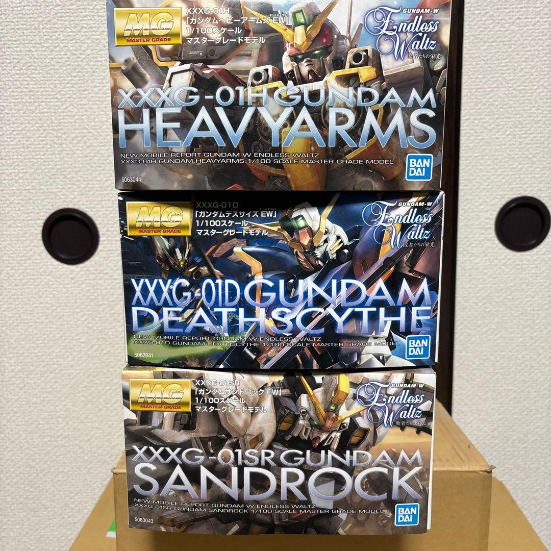 MG 1/100 ヘビーアームズEW &デスサイズEW &サンドロックEW