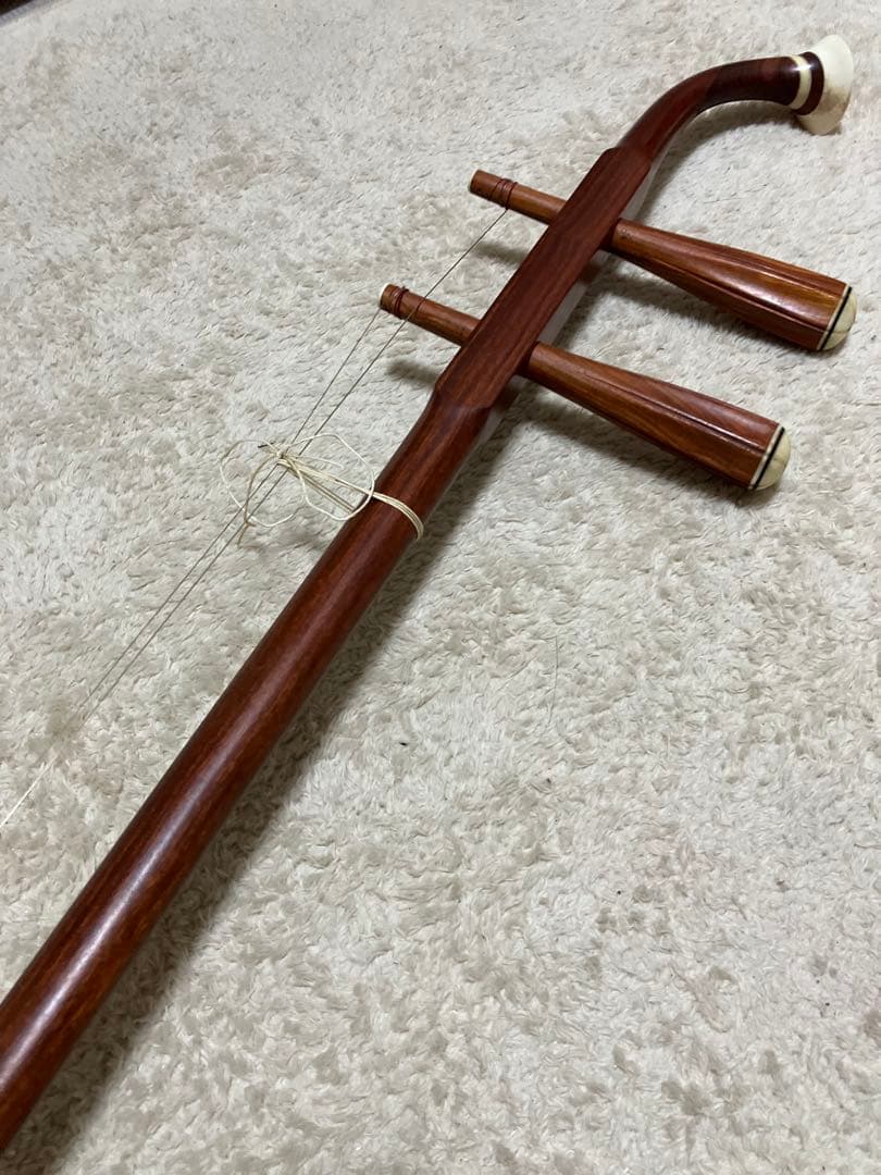最高級 張源精制 二胡　木製 六角形胴体 2弦 専用ケース付き