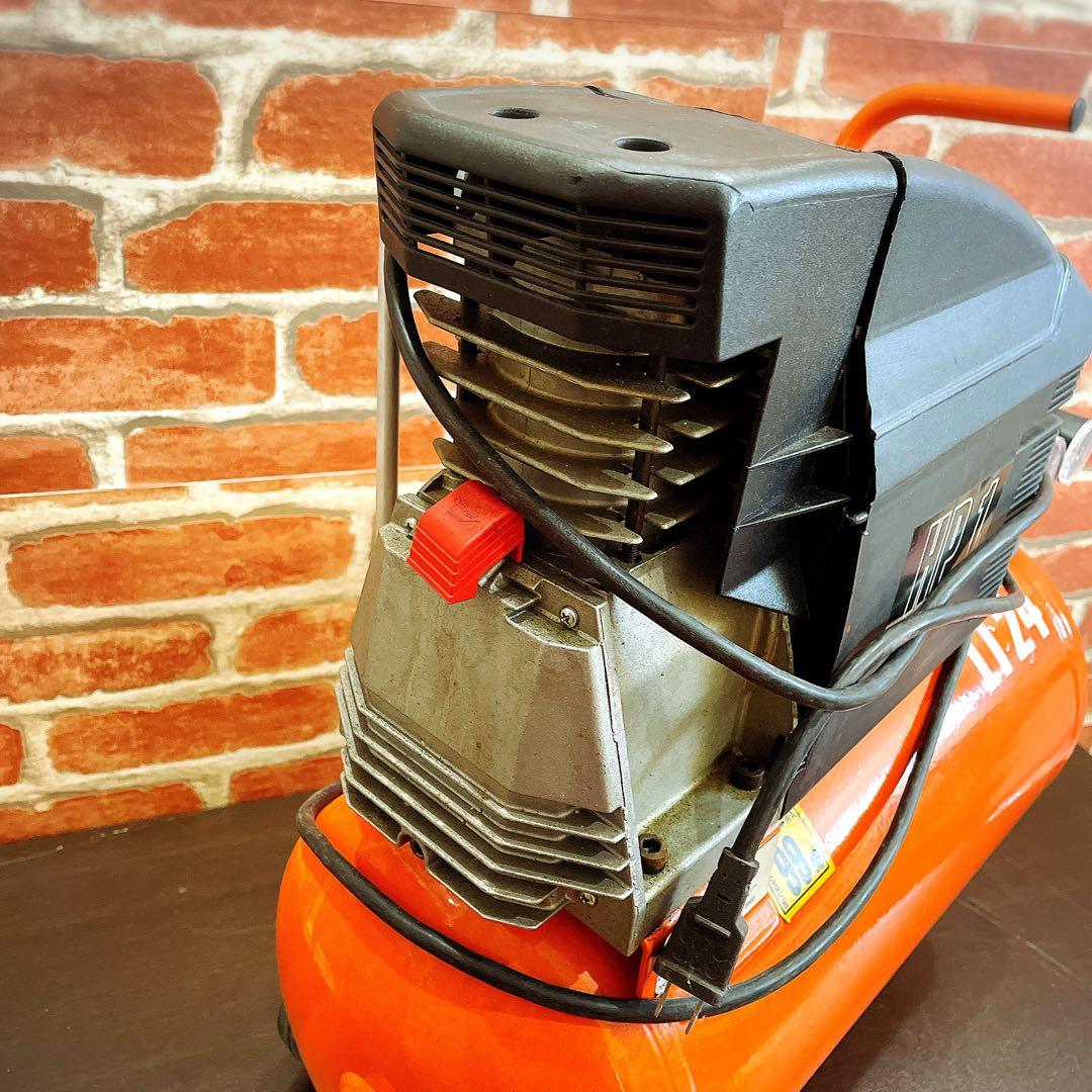 送料無料！エアーコンプレッサー　動作確認済み　LT24 HP1