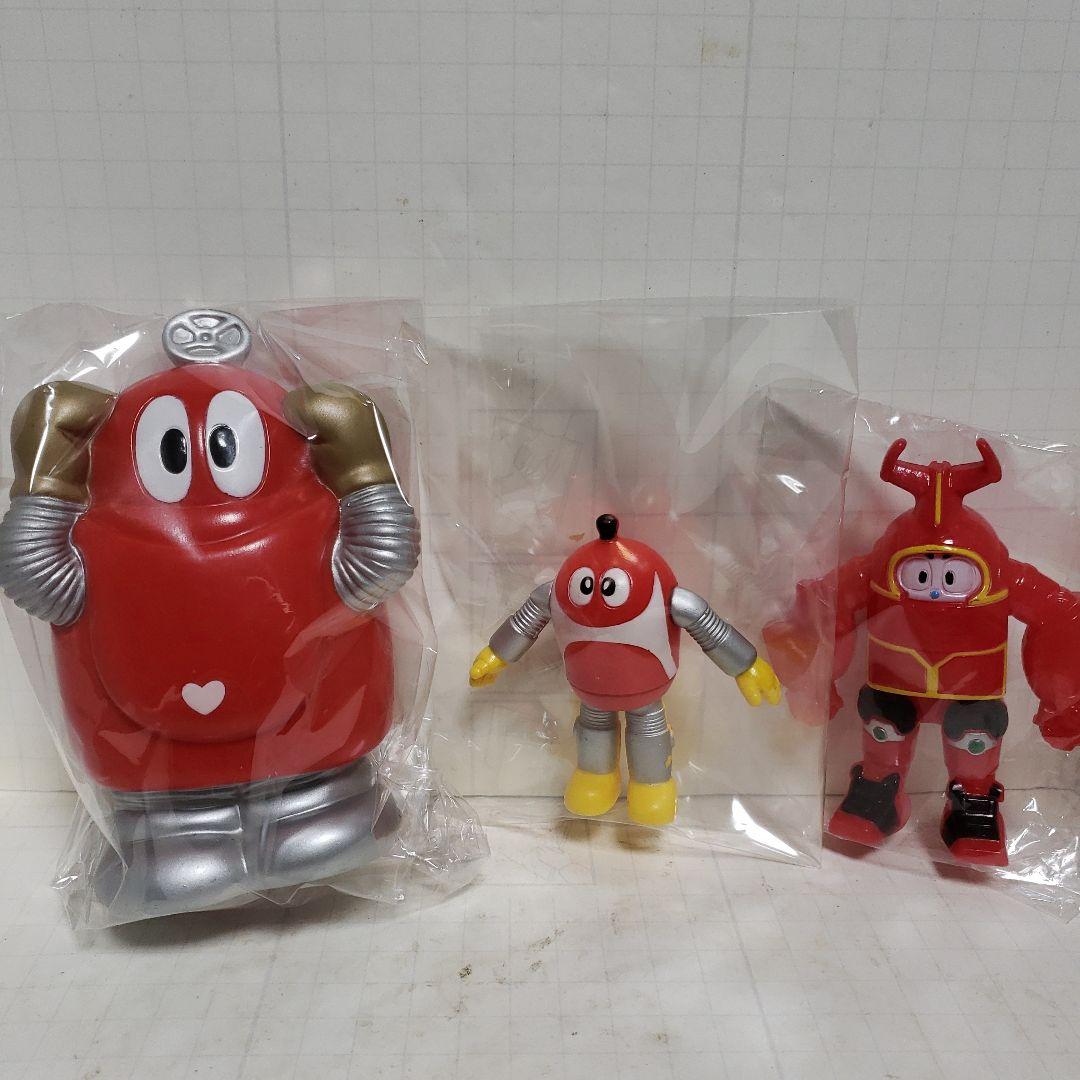 特撮ロボコン、はっちゃん、カブタック、ソフビフィギュアセットです。