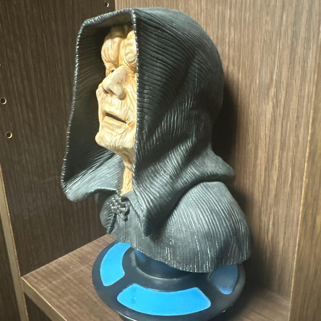 限定 スターウォーズ 皇帝パルパティーン 世界限定2500体フィギュア