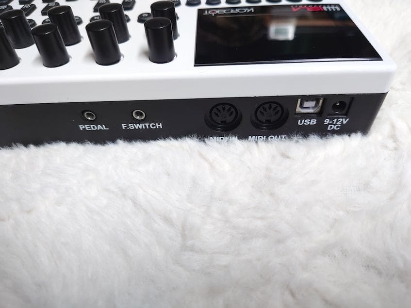 ISLA Instruments KORDBOT　MIDIキーボード